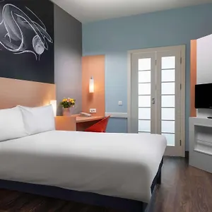 Hotel Ibis Airport